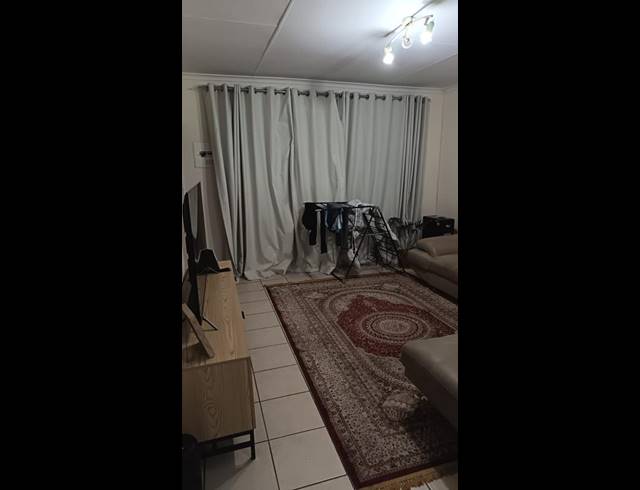 2 BEDROOM PROPERTY TO RENT IN NATURENA